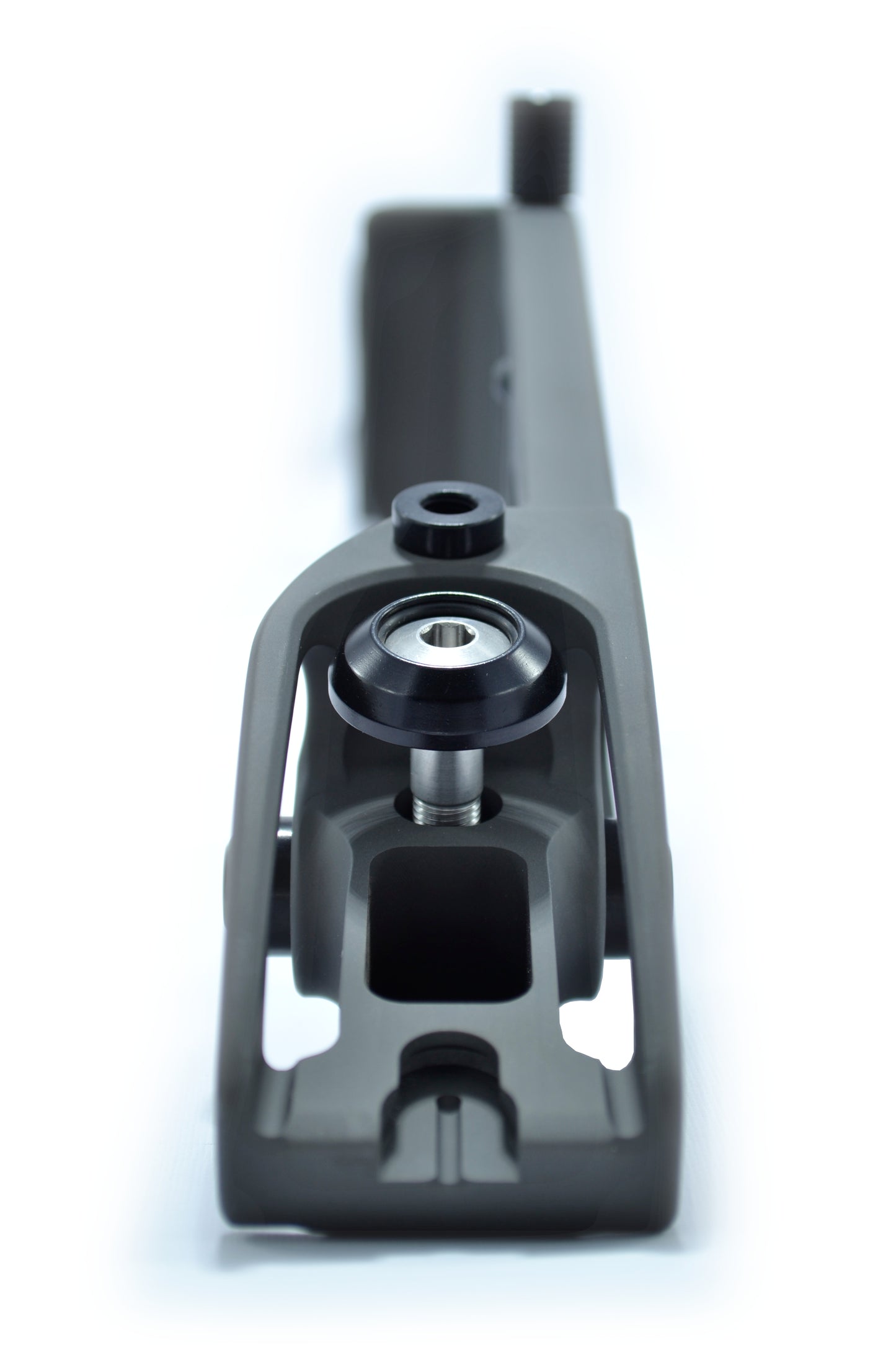 GRAY AIX V3 25"